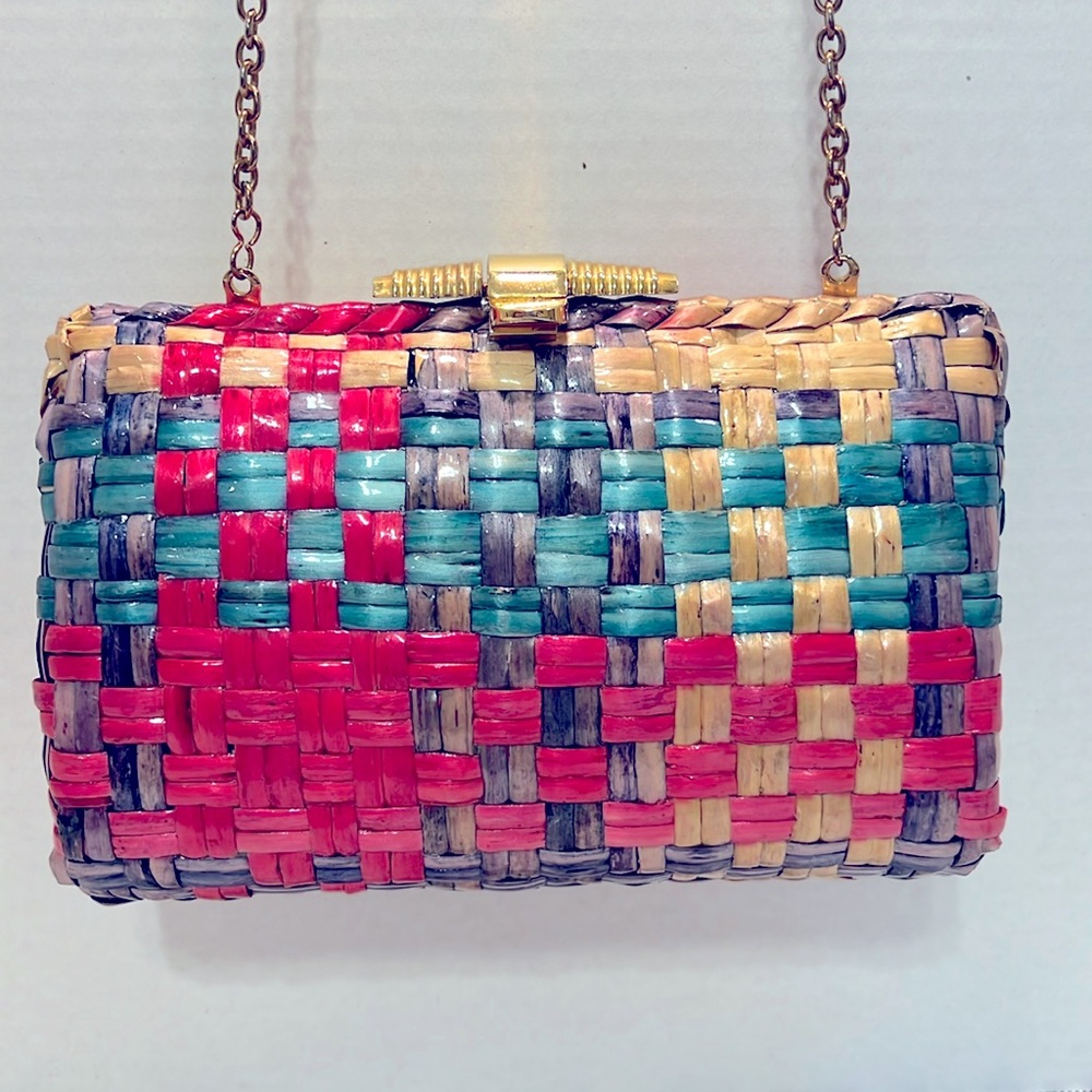 NEIMAN MARCUS WICKER BAG/PURSE